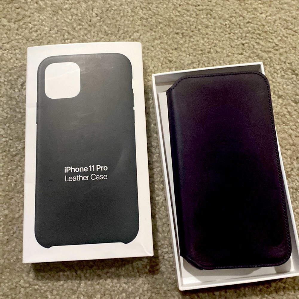 iPhone 11pro leather phone case